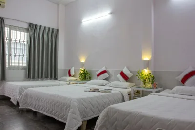 Deluxe-Familienzimmer — QUANG SAIGON Hotel- 40-7 Bùi Viện-Walking street